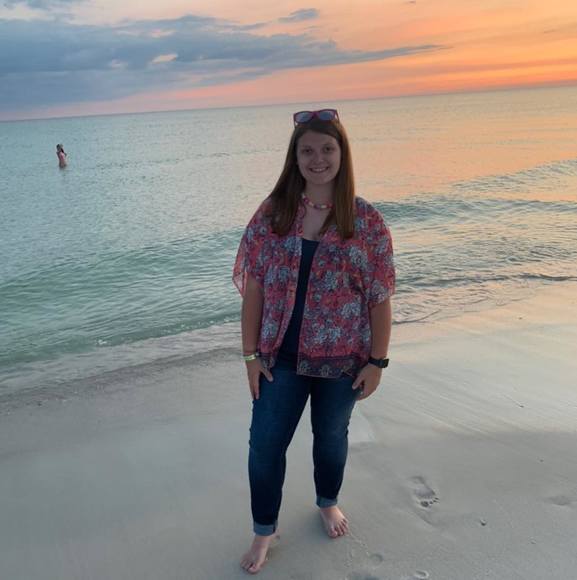 Meet your Posher, Katelyn - Picture 1 of 1